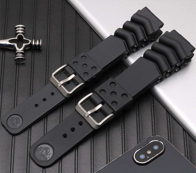 Sports silicone rubber watch b - Seiko Watch 5 Sports review and price