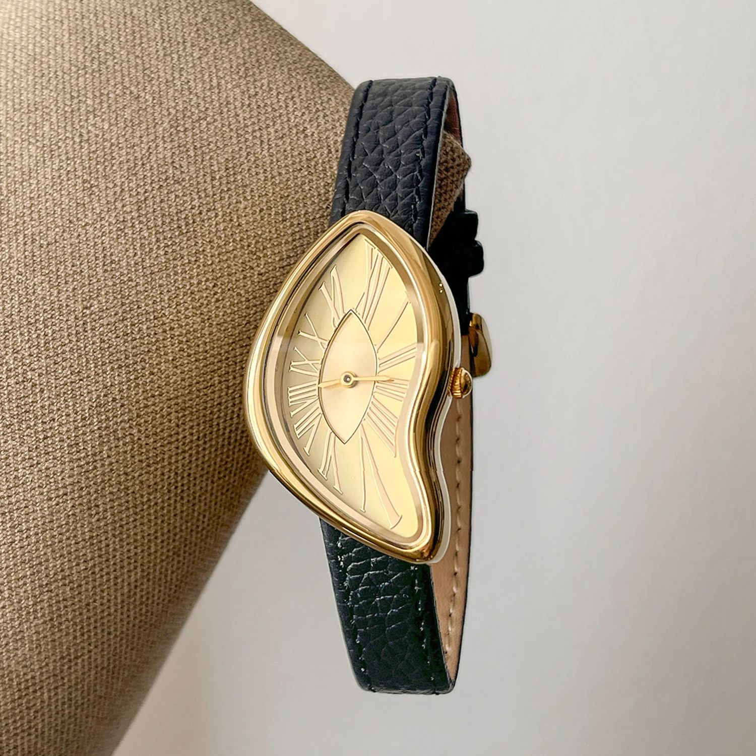 High end Retro Creative Watch  - Cartier Watch Tank review and price